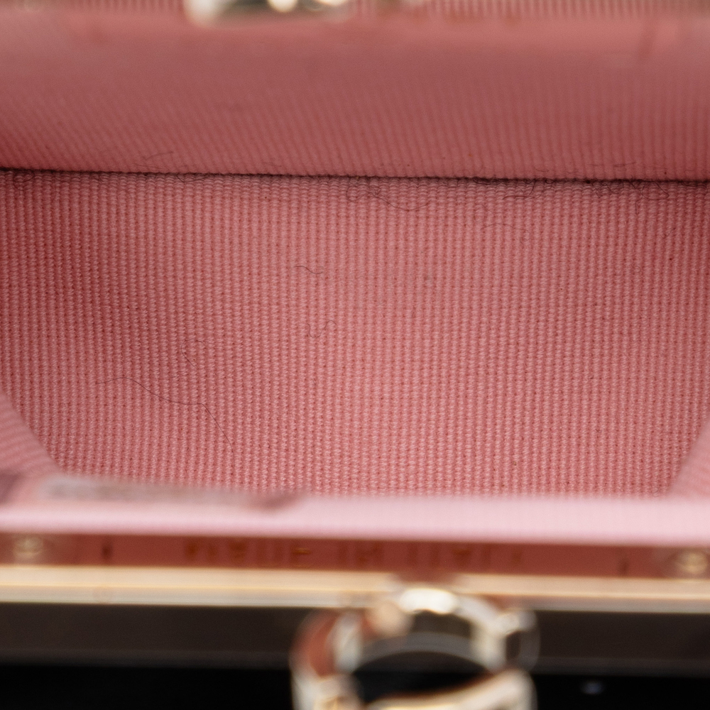 Pre-Loved Chanel CC Quilted Acrylic and Lambskin Evening Clutch With Chain - Picture 4 of 6